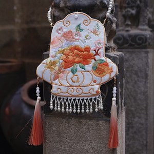 汉服珍珠挎包手机包 古风刺绣流苏香囊香包清明端午节艾叶荷包女