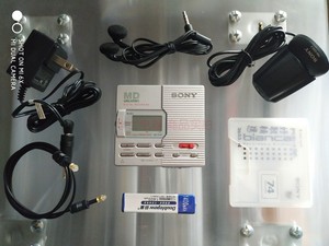 SONY MZ-R90 MD随身听 录放机，D MB数码重低音，音靓 X2R903