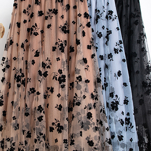 多色网纱玫瑰植绒花朵蕾丝布料装饰服装蓬蓬裙面料连衣裙背景拍摄