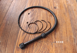 关东侠客手工皮鞭 袋鼠皮调教马鞭 bullwhip(需定制)