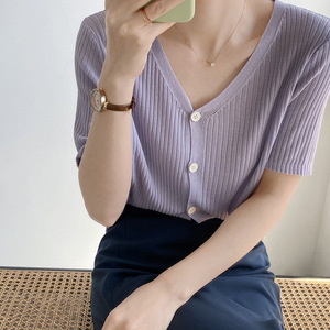 v领修身针织t恤女2021夏季新款显瘦薄款冰丝t恤izola伊佐拉女装