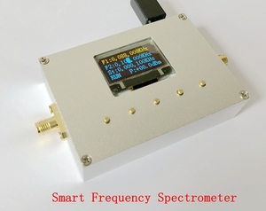频谱仪 手持式简易频谱分析装置 10-6000 MHz 带射频源 功率计