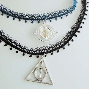 卢娜.洛夫古德复古手工哈利波特合金银色死亡圣器蕾丝钩花颈项链