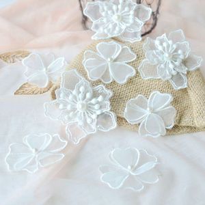 好品质 白色欧根纱水溶刺绣立体双层花朵布贴 DIY服装装饰材料