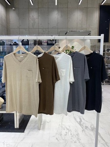 鼠妈 韩国代购㊣东大门 rb rookie bud 简约亚麻v领t恤 074