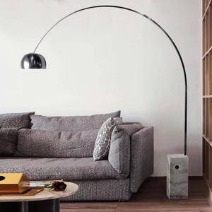 arco落地灯