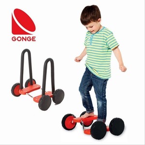 正品丹麦GONGE儿童感统训练器材 双人四轮平衡车可拆卸扶手踩踏车