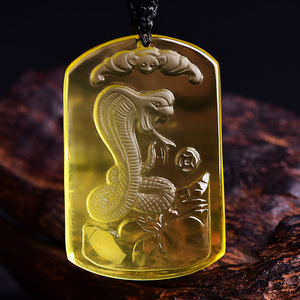 黄水晶生肖瑞蛇迎鸿吊坠玉蛇吉祥物蛇型蛇形饰品饰物玉石挂件男女