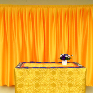 佛堂背景帘佛龛挡帘藏传佛教寺院装饰挂帘黄布佛布隔断帘供桌围布