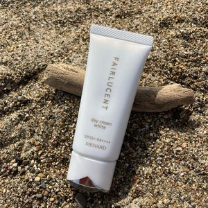 予定包邮 日本本土 menard美伊娜多新版fl晶澄净白防晒霜 spf50