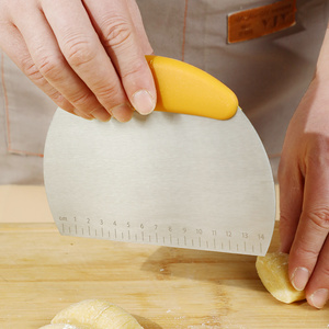 不锈钢切面刀家用食品级刮刀面食刮板烘焙专用工具硅胶切刀刮面板