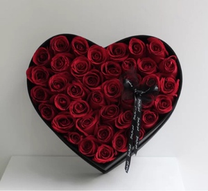 心型玫瑰花礼盒19支装鲜切花礼盒爱你一生久久红玫瑰经典花礼