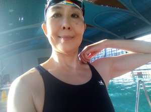 成人儿童 试学深水证赛前跳水 北京女专业游泳私人教练一对一授课