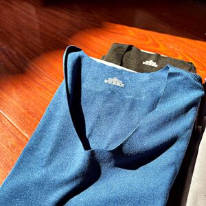 双面德绒无感无痕秋冬保暖自发热v领内衣套装