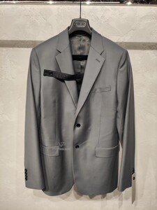 dior homme迪奥 2021春夏灰色搭扣男款休闲西装西服013c216a3226