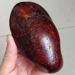 和田玉红玉籽料