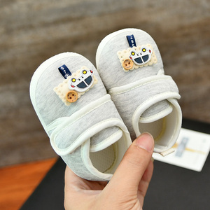 秋季婴儿学步鞋宝宝软胶底透气2-3-6-12个月8防滑鞋凉鞋0-1岁新生