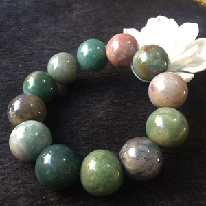 台湾七彩玉手串