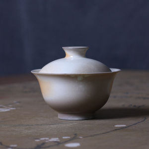 景德镇高白泥柴烧小盖碗无釉裸烧陶瓷茶具柴窑自然落灰小号泡茶碗