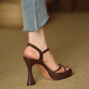 misili 欧美性感高跟鞋防水台粗跟凉鞋女 2022年夏季新款罗马女鞋