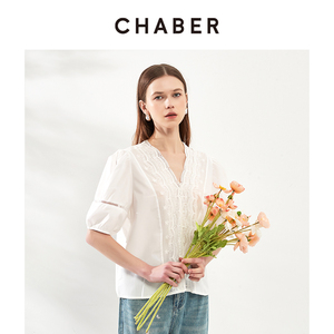 chaber巧帛秋季新品法式蕾丝刺绣镂空衬衫时尚减龄V领中袖女上衣