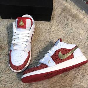 aj1新款白金扑克牌联名低帮板鞋女港风百搭学生情侣休闲运动鞋潮
