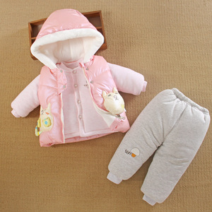 0一1岁女宝宝冬装外出加厚棉衣袄三件套分体款羽绒婴儿服外套装季