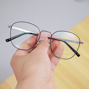 韩国设计师小众倒梨形纯钛眼镜架镜腿非常豪华安全感皮实耐用双色