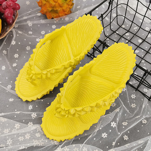 越南温突拖鞋新款潮搭男鞋女沙滩鞋亲子百搭外穿夏网红榴莲人字拖