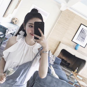 「卢洁云」cariedo 露背挂脖背心盛夏清凉上衣 时髦设计