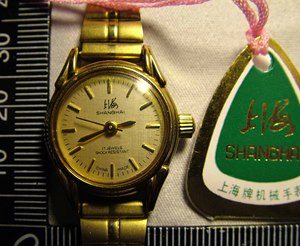 上海手表19jewels年代图片