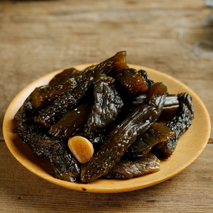 三林酱菜酱黄瓜段脆甜酱菜腌小黄瓜桂花蜜瓜汁乳酱瓜片下饭菜500g