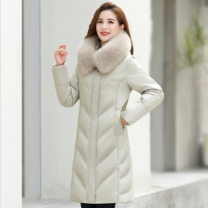 大气一点的女装中长款加厚羽绒服2021年新款女人穿的保暖羽绒外套