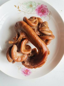 新鲜卤熏猪花肠 猪子宫 猪窝子 每天现做500g