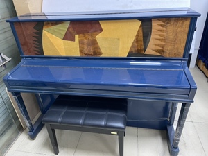 samick 蓝色钢琴 jb-300a南京二手钢琴