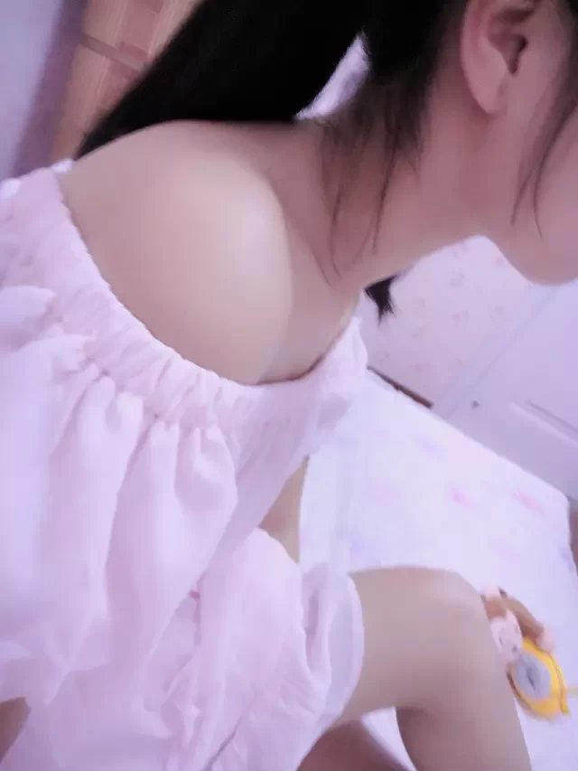 小樱ろ小苓100cm进口材质贫乳女生真人倒模男孩用实体全硅胶娃娃