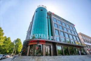 h酒店·沁水嘉峰店豪华智能大床房