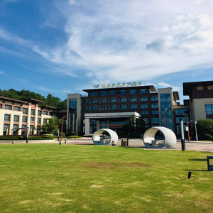 江西会昌汉仙温泉度假酒店 赠双人早餐 温泉票 无边际山泉泳池