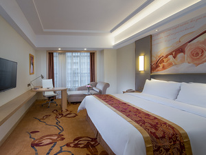 维也纳国际酒店东莞石龙汇星商业中心店标准大床房