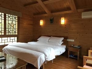 峨边黑竹沟迷都大酒店木屋大床房