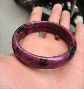 天然梅花玉手镯