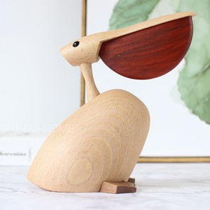 鸟木制工艺品