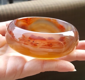 红花玉手镯女款