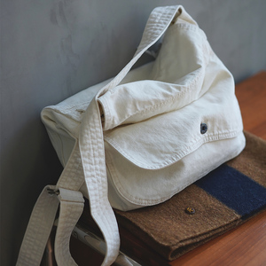 猫西catwest设计白牛仔斜挎包女单肩包复古帆布包日系挎包大容量