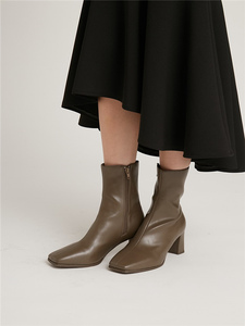 miyoki日本代购 12月 SNIDEL 时尚百搭粗跟短靴 SWGS225601