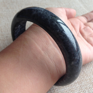 翡翠手镯女款糯种乌鸡玉镯 缅甸a货珠宝玉石61圈69180066420