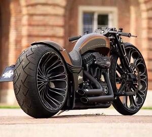 摩托车哈雷金刚狼