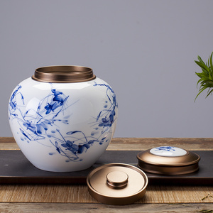 景德镇高级高档精品时尚茶叶罐陶瓷密封罐好看的精美手绘青花瓷罐