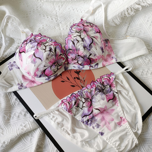 清仓日系美匠薄款低鸡心小底围文胸罩圆盘胸内衣b65c75b70f75e65f