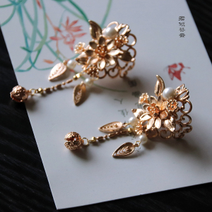 金花虎头铃铛发扣古风束发扣汉服头饰流苏簪子古代饰品发夹原创扣